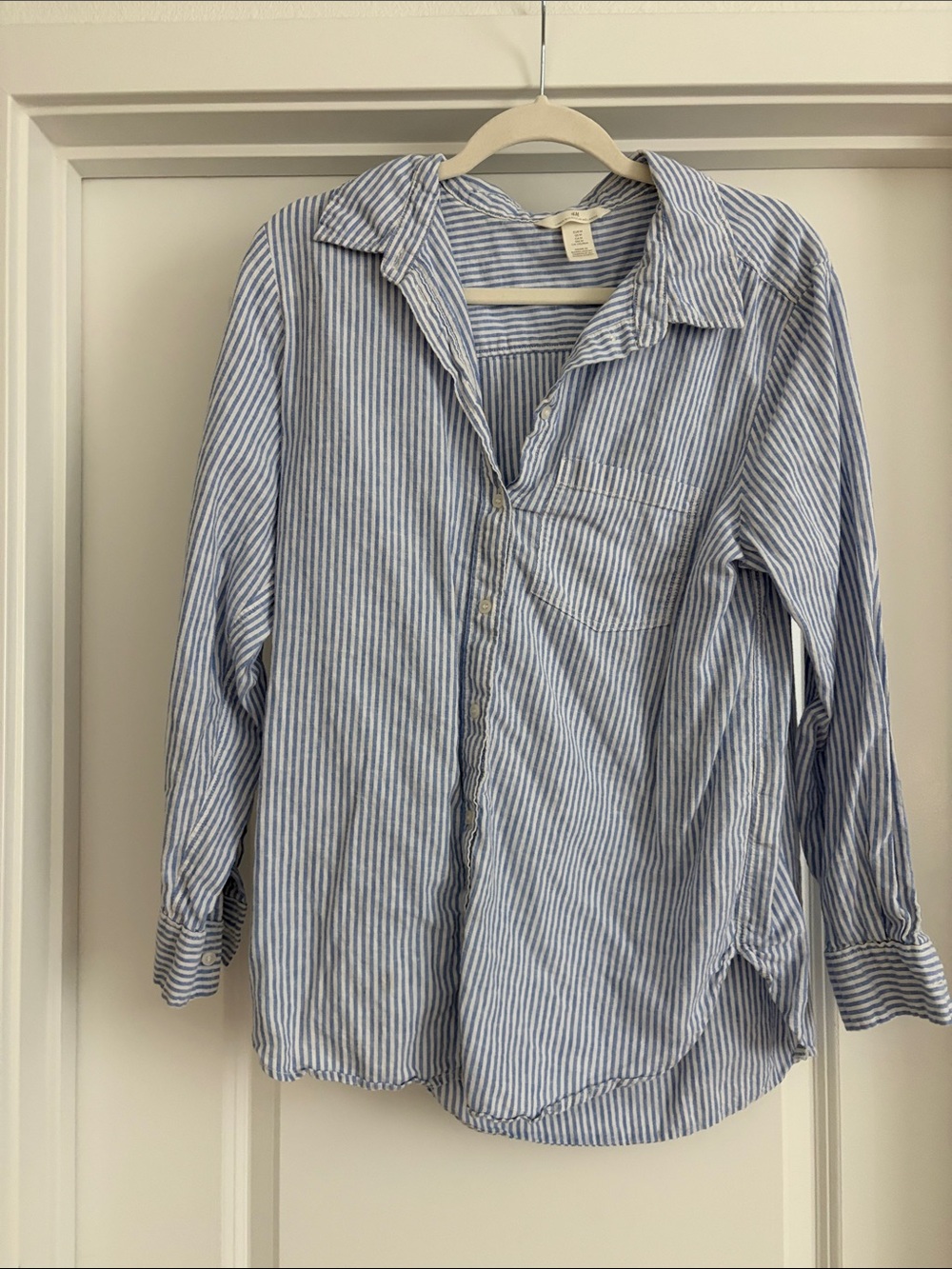 H&M Blue and White Striped Casual Button-Down Shirt